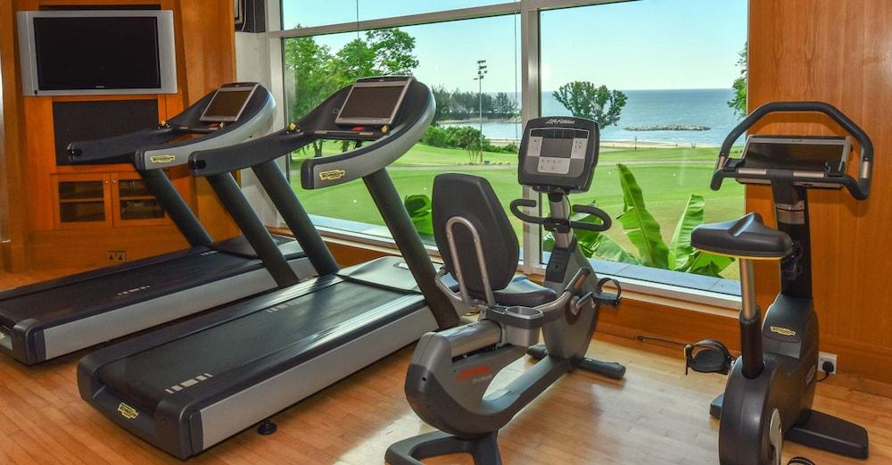 Empire Hotel And Country Club Brunei バンダル スリ ブガワン エクステリア 写真
